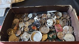 BIG Variety LOT 40&#39;s 50&#39;s Vintage Watch PARTS Gears Movements Plate Hamilton 747 - £52.29 GBP