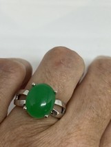 Vintage Green Jade Ring White Gold Finish Size 7.75 - £43.51 GBP