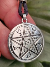 Thebanisches Pentagramm Halskette Hexen Alphabet Anhänger Talisman Perle... - £11.53 GBP