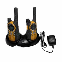 Motorola Talkabout T6500 Yellow/ Gray One Pair With Charging Base Tested - £29.61 GBP