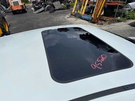 Roof Glass Only Fits 12-17 ACCENT 532779 - £134.99 GBP
