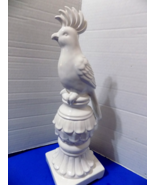 NEW Royal Cockatoo Parrot Statue Figurine Tropical Home Decor Birds - $746.77 MXN