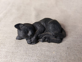 Vintage Sleeping Cat Welsh Coal Figure - $25.75