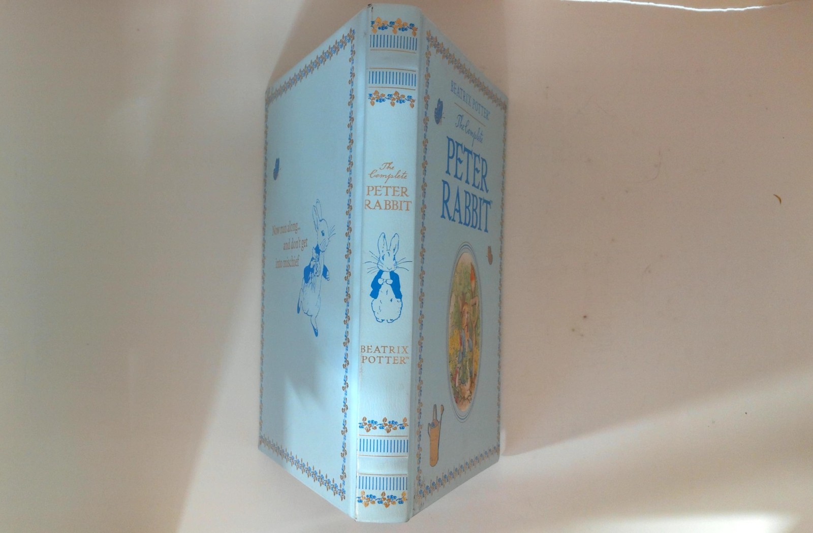 The Complete Peter Rabbit by Beatrix Potter - Books