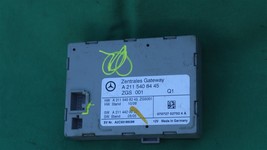 Mercedes Zentrales Central Gateway Control Module Relay A2115408445
