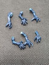 (6) Warhammer Space Hulk Genestealer Arm Bits And Pieces - $10.39