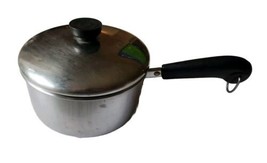 REVERE WARE 2 Qt. Saucepan Pot with Lid 87-A  1801 USA - £15.04 GBP