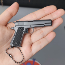 Pistol Keychain,1911 Metal Gun Keychain Guns Shape Model Pendant Best Gift - £10.38 GBP