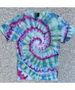 NEW Womens Green Blue Purple Spiral Ice Tie Dye Short Sleeve Shirt MEDIUM - $395.49 MXN