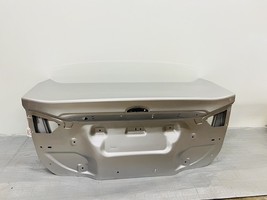 ⭐️ 2017 2018 2019 2020 FORD FUSION REAR OEM TRUNK HATCH TRUNK LID SILVER... - $5,685.23 MXN