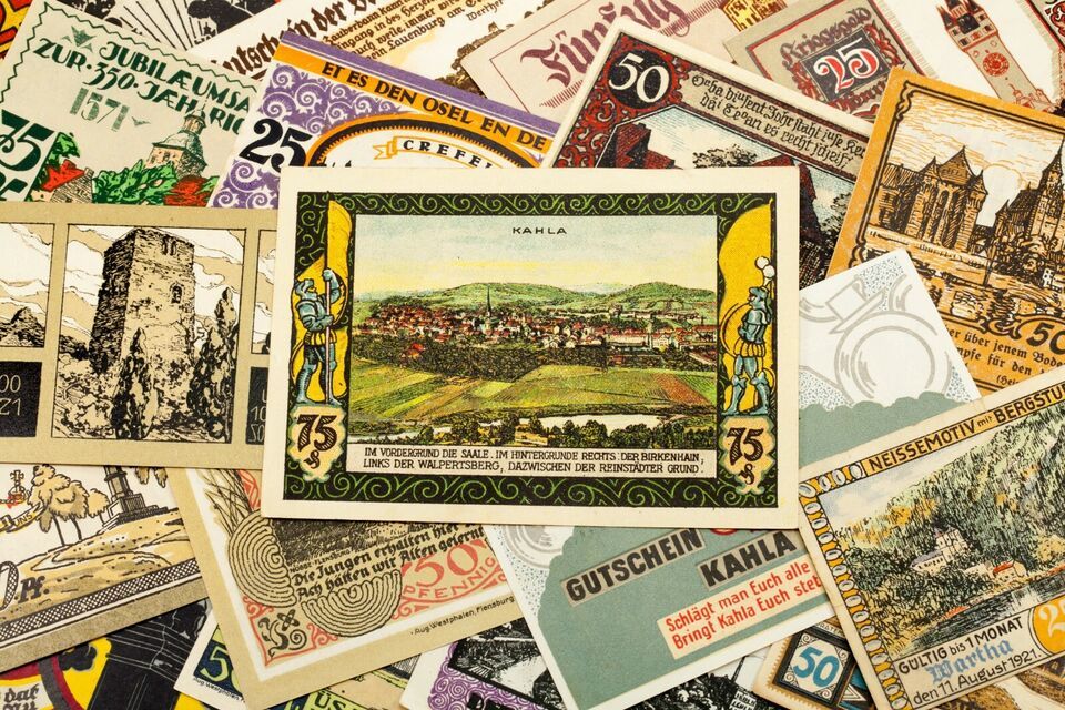 Primary image for 1920-1922 Germany Notgeld (Emergency Money) 25pc - Landmarks & Buildings Themes