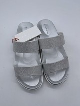 Zingara Sandals Women&#39;s Size 6 Silver Glitter Bling Shimmer New - $18.99