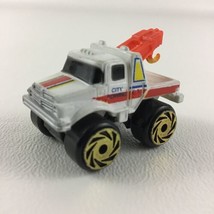 Micro Machines Road Champs Tow Truck Vehicle Vintage Galoob 1980&#39;s Mini - £15.47 GBP