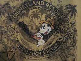 Nwt - Disneyland Resort Mickey Mouse Yellow W Navy Trim Short Sleeve Adult S Tee - £15.71 GBP