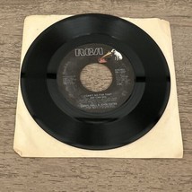 Daryl Hall &amp; John Oates - Unguarded Minute / I Can&#39;T Go For That RCA Single &#39;45 - $4.00