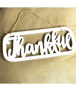Wooden Thankful Sign White Twine - $208.10 MXN