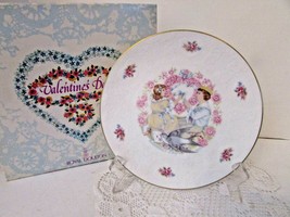 ROYAL DOULTON BONE CHINA COLLECTOR PLATE VALENTINE&#39;S DAY 1977 ENGLAND BOXED - $184.65 MXN