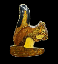 Squirrel Enamel Pin Vintage 80s Brown Gold 1&quot; Jacket Hat Backpack Decor - $10.00