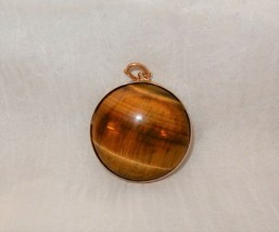 Elegant vintage 925 sterling w/ gold tone overlay large round tiger eye pendant - £11.99 GBP