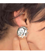 1980s Handmade OOAK Puffy Button CIRCLE STERLING SILVER Earrings OFFeR! - $6,221.17 MXN