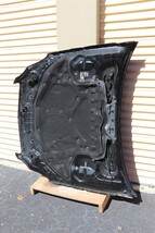 06-11 MERCEDES W219 CLS500 CLS550 CLS55 CLS63 CLS63 AMG Hood w/ Hinges & Shocks. image 12