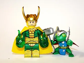 Minifigure Custom Figures For Sale Classic Loki with Thor Frog Loki TV Show - £5.33 GBP