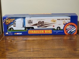 Winner&#39;s Circle Trailer Rig Miss Piggy Show #88 Dale Jarrett 03282 New In Box - $19.25