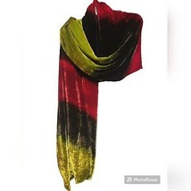 Chico&#39;s Vintage fleece scarf Red Green Chico 84&quot; Long - £18.55 GBP