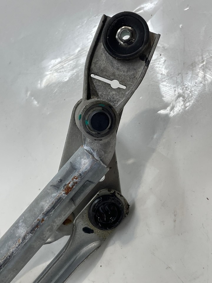 2013-2022 Chevy Trax LS Front Widshield Wiper Moter Assembly 42726586 OEM Item image 9
