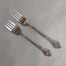 International Silver Queens Fancy Dinner Fork Salad Fork 7 1/2&quot; 6 5/8&quot; China - £23.87 GBP