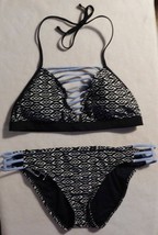 NEW Ambrielle Swimsuit Set Top &amp; Bottom Black White Size: XL NWT MSRP: $84 - $22.99