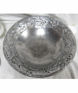 Oak Leaves Vines Round Serving Bowl Large 15&quot; Footed No Mark - $19.79