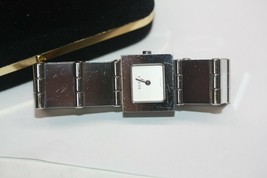 Gucci 600L Swiss Made Watch Square 21mm Case Fits 6&quot; wrist MSRP $1500 - £173.48 GBP