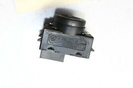 2003-05 LAND RANGE ROVER FRONT RIGHT PASSENGER SEAT LUMBAR CONTROL SWITCH P9862 image 10
