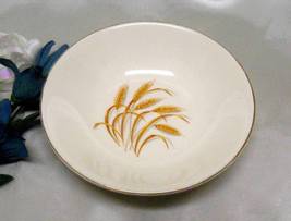 2403 Antique Homer Laughlin Golden Wheat Small Berry Bowl - £3.98 GBP