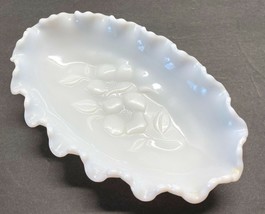 Vintage Milk Glass Floral Trinket Bowl Dish Oval Scalloped Edge 7.5 Inch... - $18.94