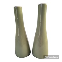 Mikasa Cera Stone Salt &amp; Pepper Shakers Set Pea Sage Green MCM Japan Vintage - £12.57 GBP