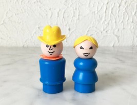 Vintage Fisher Price Little People - Yellow Cowboy Hat Farmer Blonde Wife Woman - £14.88 GBP