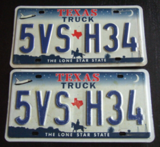 Texas Truck License Plate Pair 5VS State Separator H34 Barn Find - £7.19 GBP