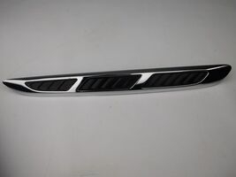 ✅2008 - 2012 Buick Enclave Hood Grille Molding Trim Front LH 25867284 Ch... - $37.57