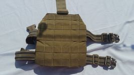BLACK HAWK SMALL MILITARY BAG WITH hook and look STRAPS GREEN - $27.40