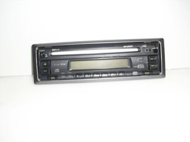 JVC KD-GS611 CD In Dash AM/ FM Receiver Radio FacePlate Sold As Is - $8.90