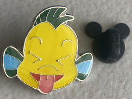 Flounder Tongue Little Nemo Disneyland Paris Pin Trading - £6.42 GBP