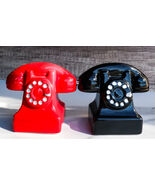 Retro Vintage Rotary Telephones Magnetic Ceramic Salt And Pepper Shakers... - $310.10 MXN