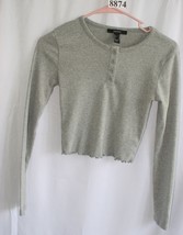 FOREVER 21 GREY SIZE SMALL CROP TOP LONG SLEEVE 100% COTTON #8874 - £4.24 GBP