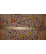 EMT MEDIC NURSE VET SCRUB TOP SHIRT BLOUSE HEARTS VALENTINES LOVE PATTER... - €12,00 EUR