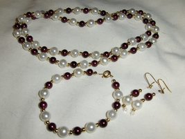 &quot;Glass Pearls&quot; 3 piece sets -  Shades of Red and Pink - £3.95 GBP