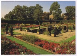 Postcard Sunken Garden &amp; Fountains Kensington Palace  4.75&quot; x 6.75&quot; - £3.71 GBP