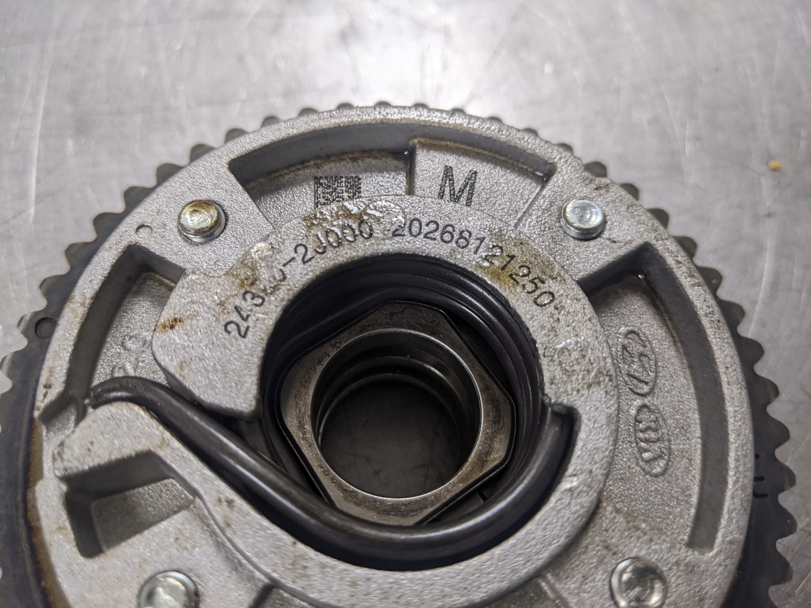 Exhaust Camshaft Timing Gear For 21-23 Hyundai Elantra  2.0 243702J000 Gas Item image 2