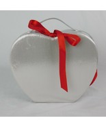 Nina Ricci Parfums Paris Heart Shaped Makeup Toiletry Bag Case Silver Me... - £37.96 GBP